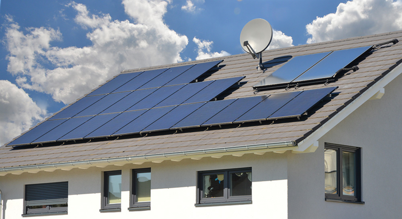 Erneuerbare Energien bei LES Lochmann Elektro Service in Holzweißig